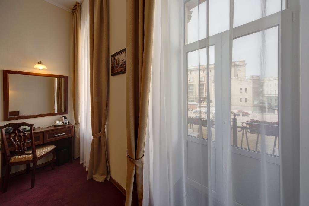 فندق سانت بطرسبرغفي  Solo Moyka 82 الغرفة الصورة